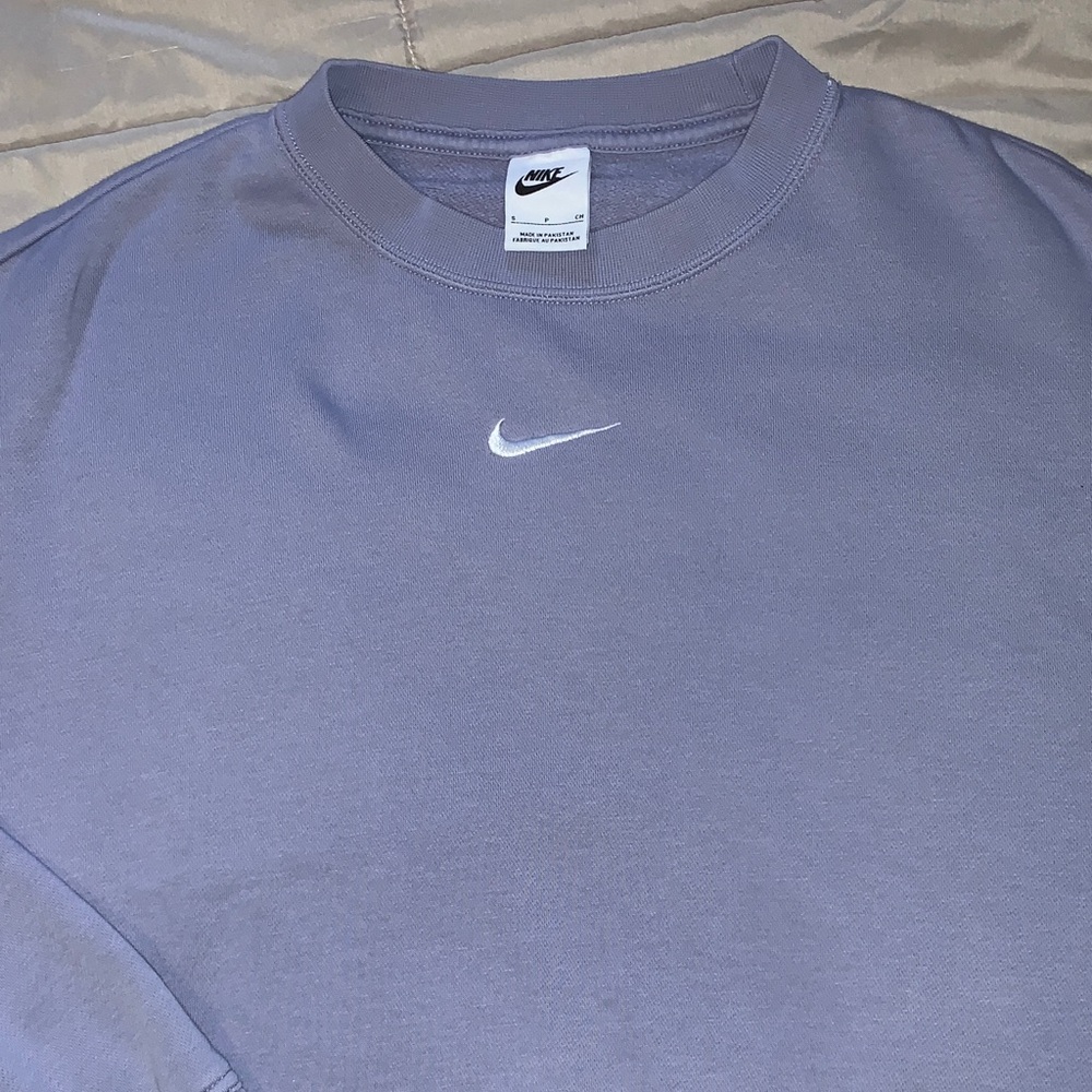 Nike Men's Lavender Crewneck Sweater